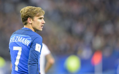 熊猫电竞焦点-从防守到进攻一人包办