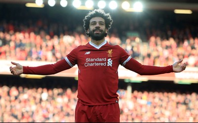 熊猫电竞独家-伊拉克队门将赛前准备仪式